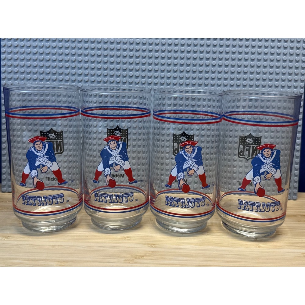 Vintage New England Patriots Mobil NFL Drinking Glasses Set of 4